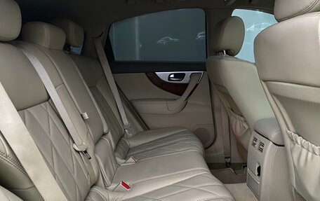 Infiniti FX II, 2011 год, 1 855 900 рублей, 10 фотография