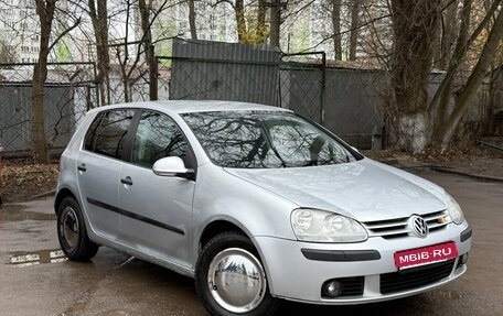 Volkswagen Golf V, 2005 год, 395 000 рублей, 1 фотография