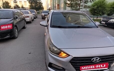 Hyundai Solaris II рестайлинг, 2017 год, 739 999 рублей, 5 фотография