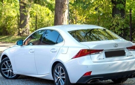 Lexus IS III, 2019 год, 2 020 000 рублей, 13 фотография