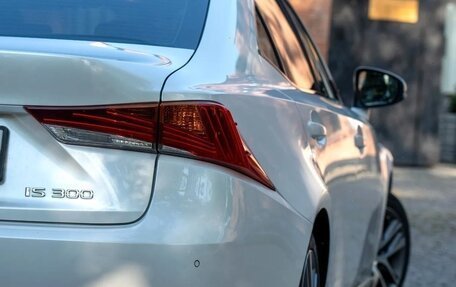 Lexus IS III, 2019 год, 2 020 000 рублей, 11 фотография