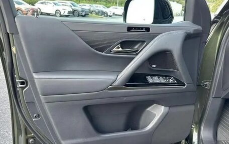 Lexus LX, 2025 год, 16 300 000 рублей, 13 фотография