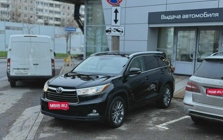 Toyota Highlander III, 2014 год, 2 635 000 рублей, 1 фотография