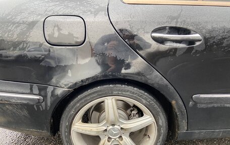 Mercedes-Benz E-Класс, 2002 год, 500 000 рублей, 10 фотография