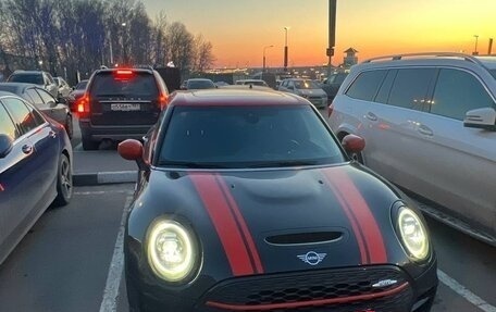 MINI Clubman, 2020 год, 3 300 000 рублей, 2 фотография