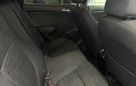 Hyundai Solaris II рестайлинг, 2014 год, 1 050 000 рублей, 14 фотография