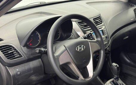 Hyundai Solaris II рестайлинг, 2014 год, 1 050 000 рублей, 16 фотография