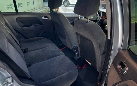 Ford Fusion I, 2005 год, 260 000 рублей, 11 фотография