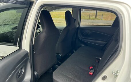 Toyota Vitz, 2017 год, 1 249 999 рублей, 11 фотография