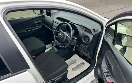 Toyota Vitz, 2017 год, 1 249 999 рублей, 14 фотография