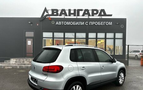Volkswagen Tiguan I, 2016 год, 2 000 000 рублей, 6 фотография
