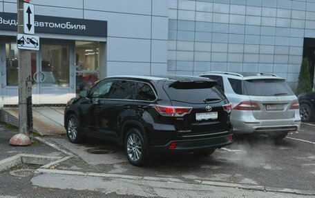 Toyota Highlander III, 2014 год, 2 635 000 рублей, 6 фотография