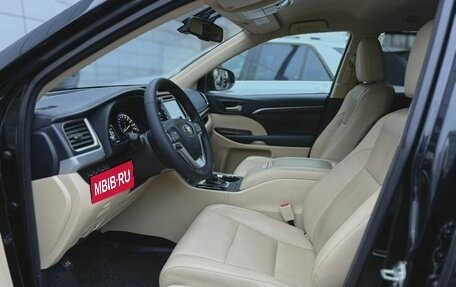 Toyota Highlander III, 2014 год, 2 635 000 рублей, 9 фотография