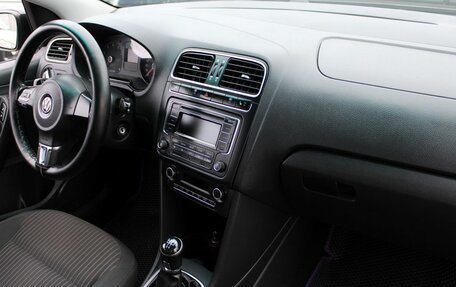 Volkswagen Polo VI (EU Market), 2013 год, 499 000 рублей, 15 фотография