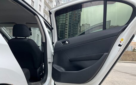 Peugeot 408 I рестайлинг, 2013 год, 375 000 рублей, 18 фотография