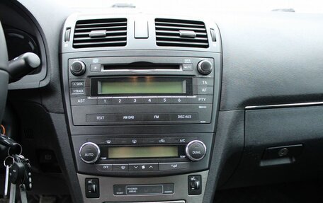 Toyota Avensis III рестайлинг, 2009 год, 919 000 рублей, 17 фотография