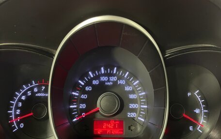 KIA Rio III рестайлинг, 2015 год, 857 000 рублей, 15 фотография