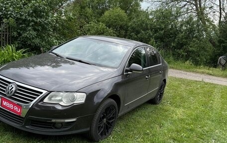 Volkswagen Passat B6, 2008 год, 950 000 рублей, 1 фотография