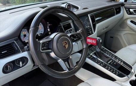 Porsche Macan I рестайлинг, 2016 год, 4 200 000 рублей, 3 фотография