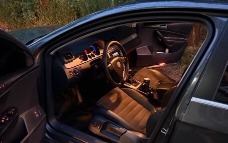 Volkswagen Passat B6, 2008 год, 950 000 рублей, 4 фотография