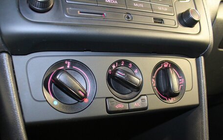 Volkswagen Polo VI (EU Market), 2016 год, 1 045 000 рублей, 13 фотография