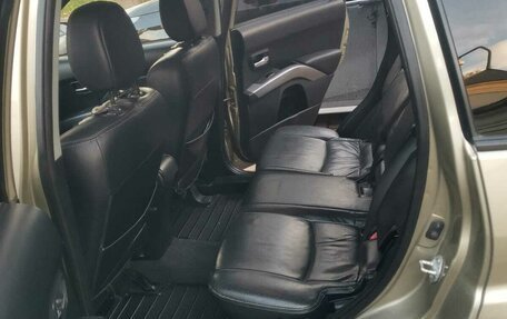 Mitsubishi Outlander III рестайлинг 3, 2007 год, 1 325 255 рублей, 21 фотография