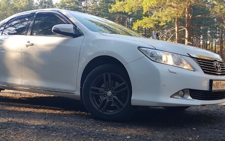 Toyota Camry, 2012 год, 1 530 000 рублей, 5 фотография