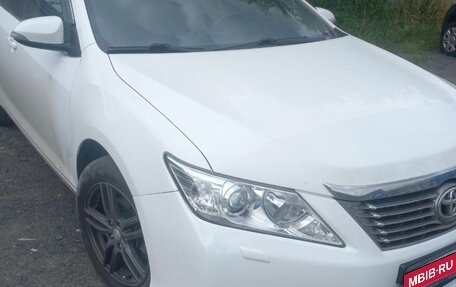 Toyota Camry, 2012 год, 1 530 000 рублей, 2 фотография