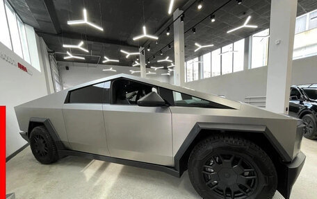 Tesla Cybertruck, 2024 год, 16 700 000 рублей, 5 фотография