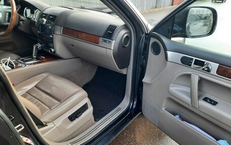 Volkswagen Touareg III, 2010 год, 1 050 000 рублей, 16 фотография