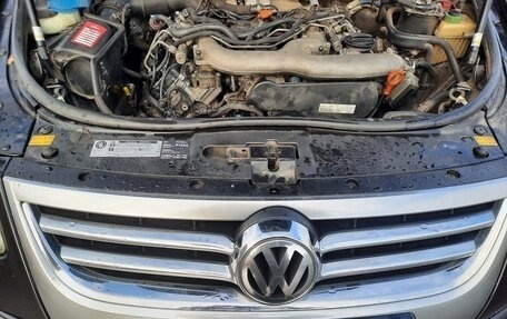 Volkswagen Touareg III, 2010 год, 1 050 000 рублей, 9 фотография