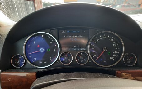 Volkswagen Touareg III, 2010 год, 1 050 000 рублей, 19 фотография