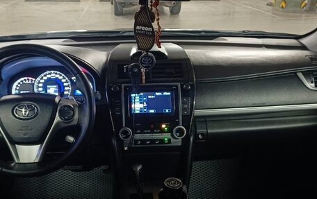 Toyota Camry, 2013 год, 1 650 000 рублей, 5 фотография