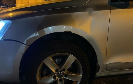 Volkswagen Jetta VI, 2012 год, 250 000 рублей, 3 фотография