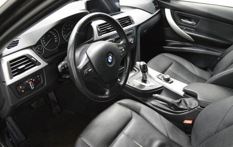 BMW 3 серия, 2013 год, 1 397 000 рублей, 10 фотография
