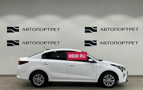 KIA Rio IV, 2021 год, 1 649 000 рублей, 6 фотография