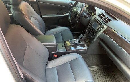 Toyota Camry, 2017 год, 2 000 000 рублей, 3 фотография