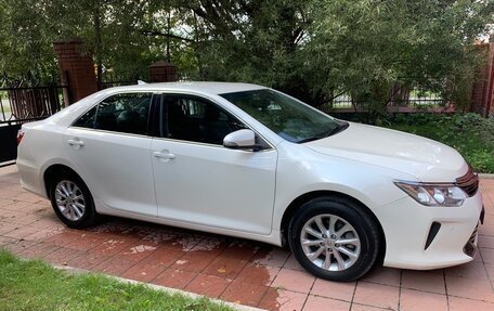 Toyota Camry, 2017 год, 2 000 000 рублей, 13 фотография