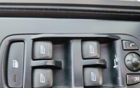 Land Rover Freelander II рестайлинг 2, 2014 год, 1 668 000 рублей, 18 фотография