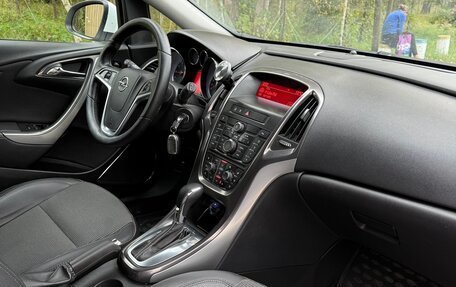 Opel Astra J, 2011 год, 520 000 рублей, 9 фотография