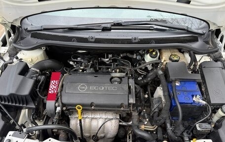 Opel Astra J, 2011 год, 520 000 рублей, 13 фотография