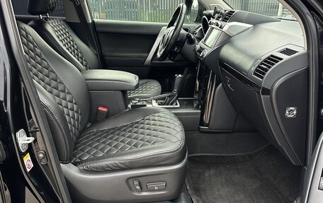 Toyota Land Cruiser Prado 150 рестайлинг 2, 2013 год, 3 450 000 рублей, 23 фотография