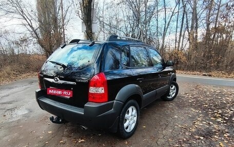 Hyundai Tucson III, 2005 год, 795 000 рублей, 3 фотография