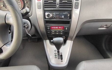 Hyundai Tucson III, 2005 год, 795 000 рублей, 16 фотография