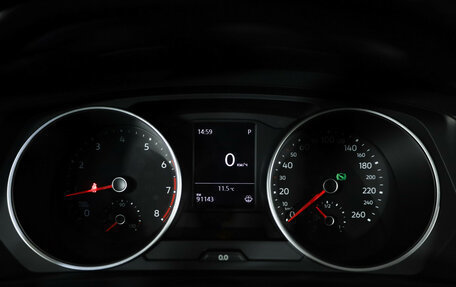 Volkswagen Tiguan II, 2018 год, 1 899 000 рублей, 18 фотография