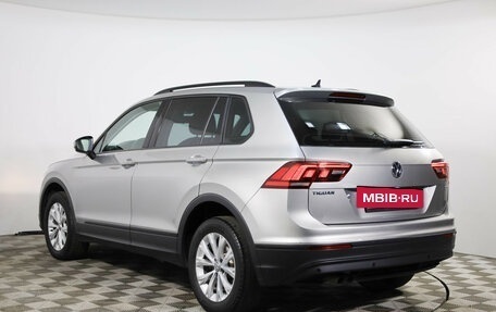 Volkswagen Tiguan II, 2018 год, 1 899 000 рублей, 7 фотография