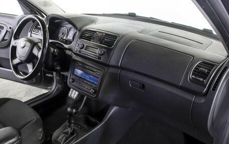 Skoda Fabia II, 2010 год, 755 000 рублей, 9 фотография