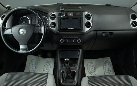 Volkswagen Tiguan I, 2010 год, 899 000 рублей, 8 фотография