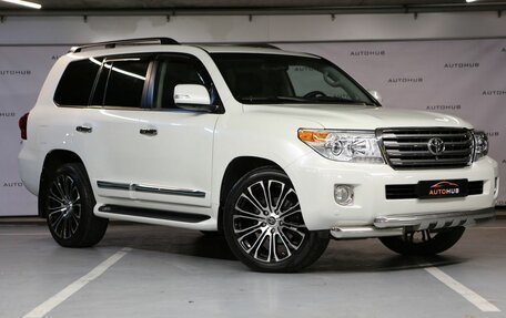 Toyota Land Cruiser 200, 2013 год, 3 900 000 рублей, 1 фотография