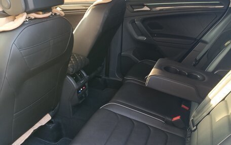 Volkswagen Tiguan II, 2021 год, 3 350 000 рублей, 16 фотография